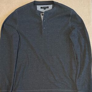 Banana Republic Long Sleeve Henley